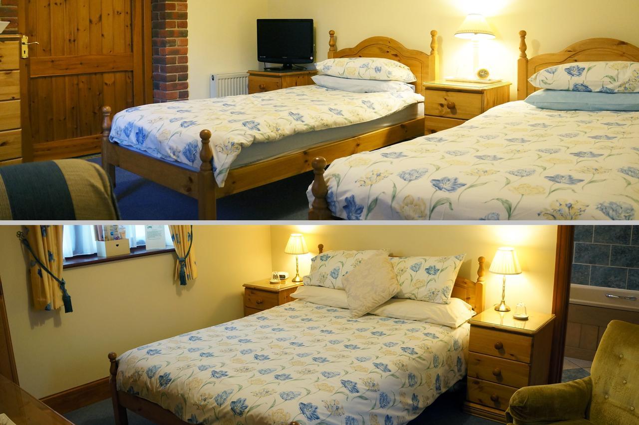 The Olde Barn Lymington Room photo